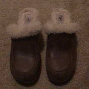 Size 7 Ugg’s